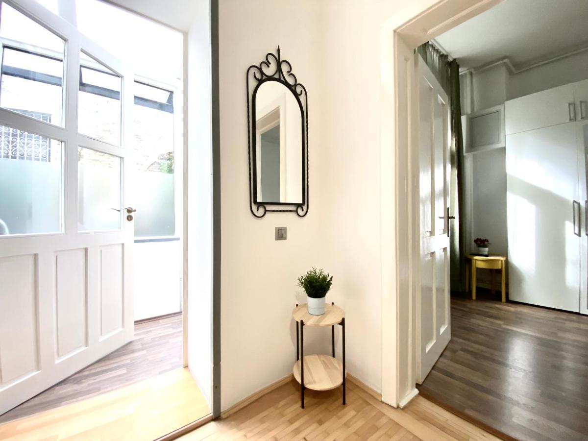 Republique Family Apartment Braşov Eksteriør bilde